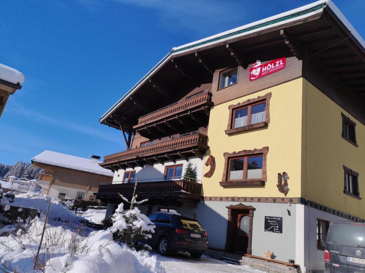 Hoelzl Bed & Breakfast Neukirchen am Großvenediger 외부 사진