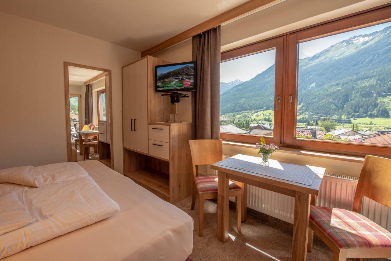 Hoelzl Bed & Breakfast Neukirchen am Großvenediger 외부 사진